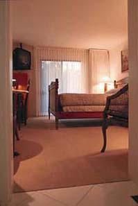 French Suite image